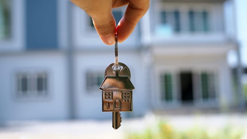 ¿Se puede vender un piso con inquilinos en València?